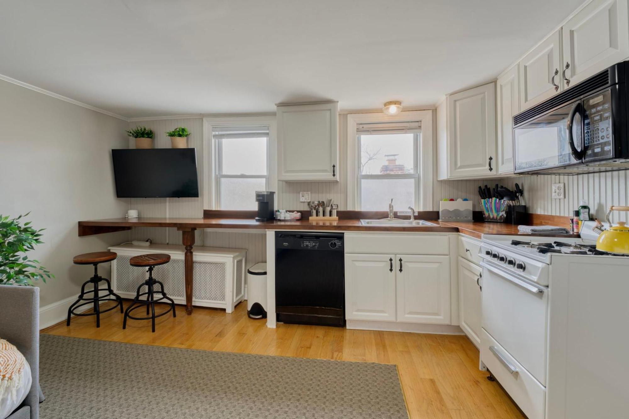 Top-Floor 1Br In Historic Capitol Hill Вашингтон Екстер'єр фото