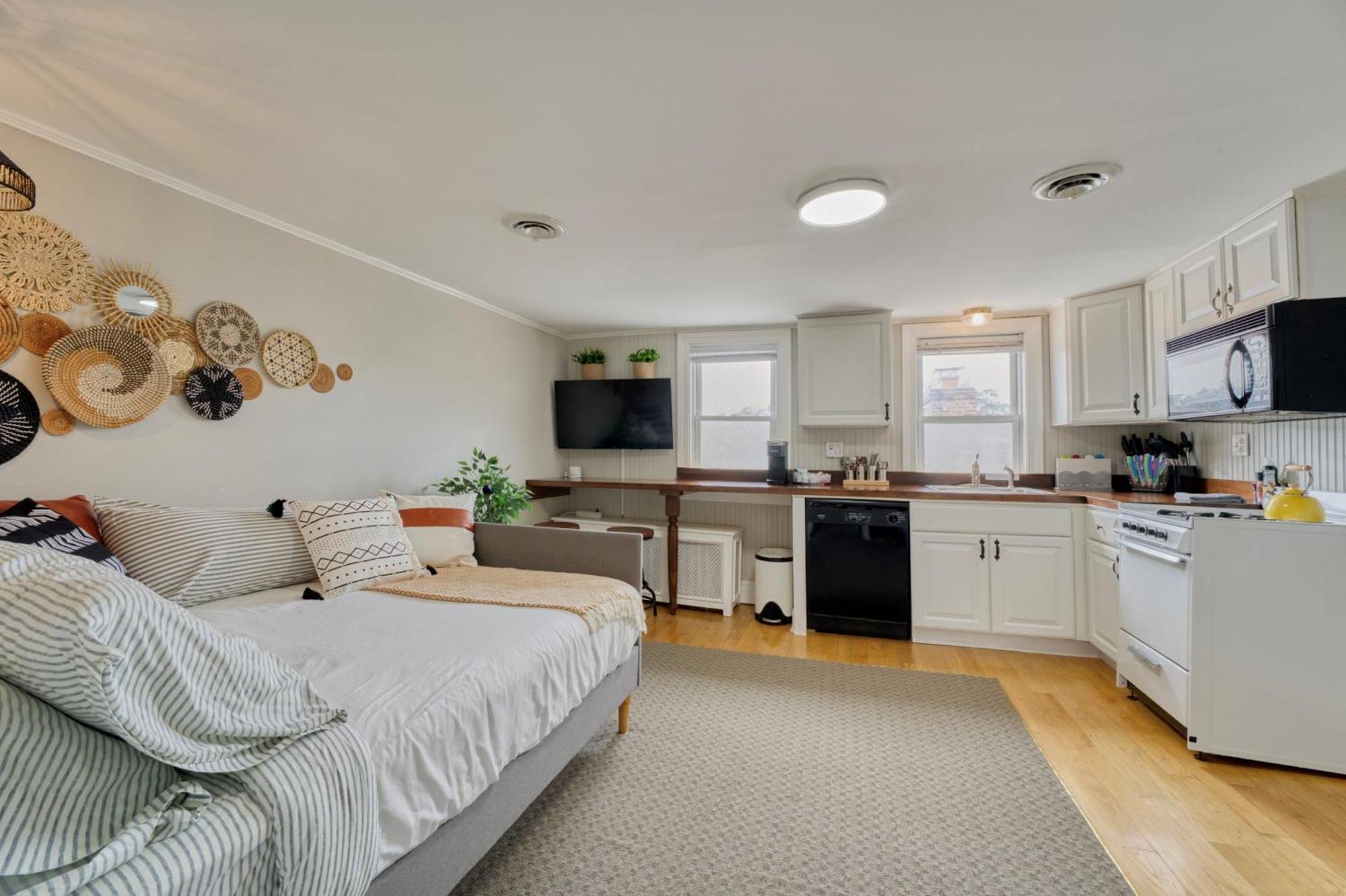 Top-Floor 1Br In Historic Capitol Hill Вашингтон Екстер'єр фото